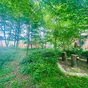 Lejardinzenduquistillic Lodge Saint-Guen